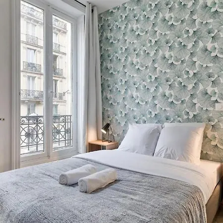 Apartment Appartement 8P